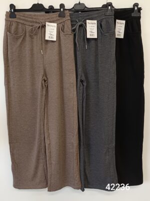PANTALON femme / Série de 9 panache de couleurs